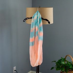 StyleMint Orange & Blue Infinity Scarf - Like New